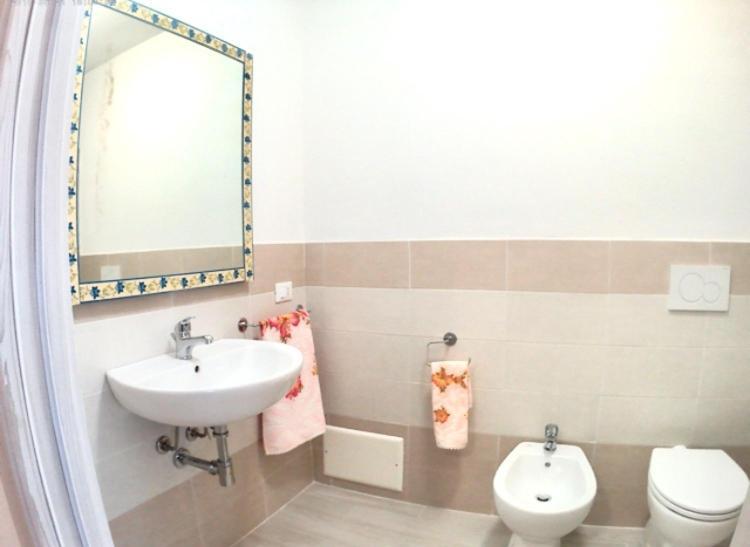 Bed and Breakfast Casa Andreana Uri Exterior foto
