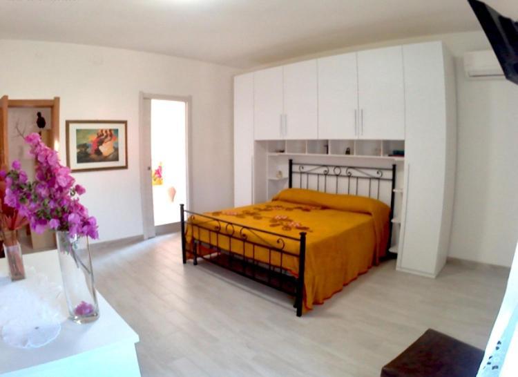 Bed and Breakfast Casa Andreana Uri Exterior foto